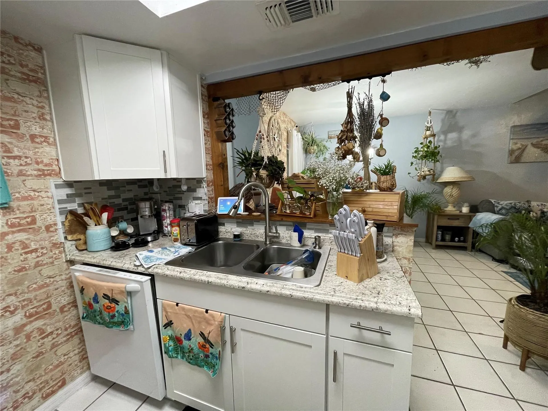 7200 SW 8th Avenue Gainesville FL 32607