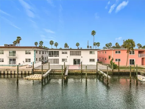 11705 3rd Street E Treasure Island FL 33706