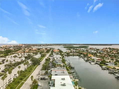 11705 3rd Street E Treasure Island FL 33706