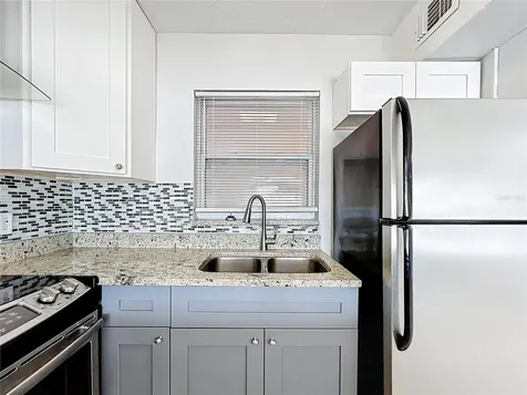 11705 3rd Street E Treasure Island FL 33706