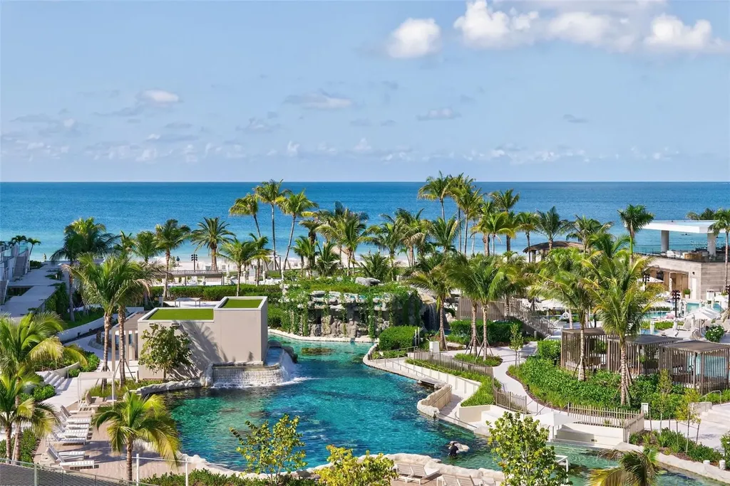 1591 Gulf Of Mexico Drive Longboat Key FL 34228
