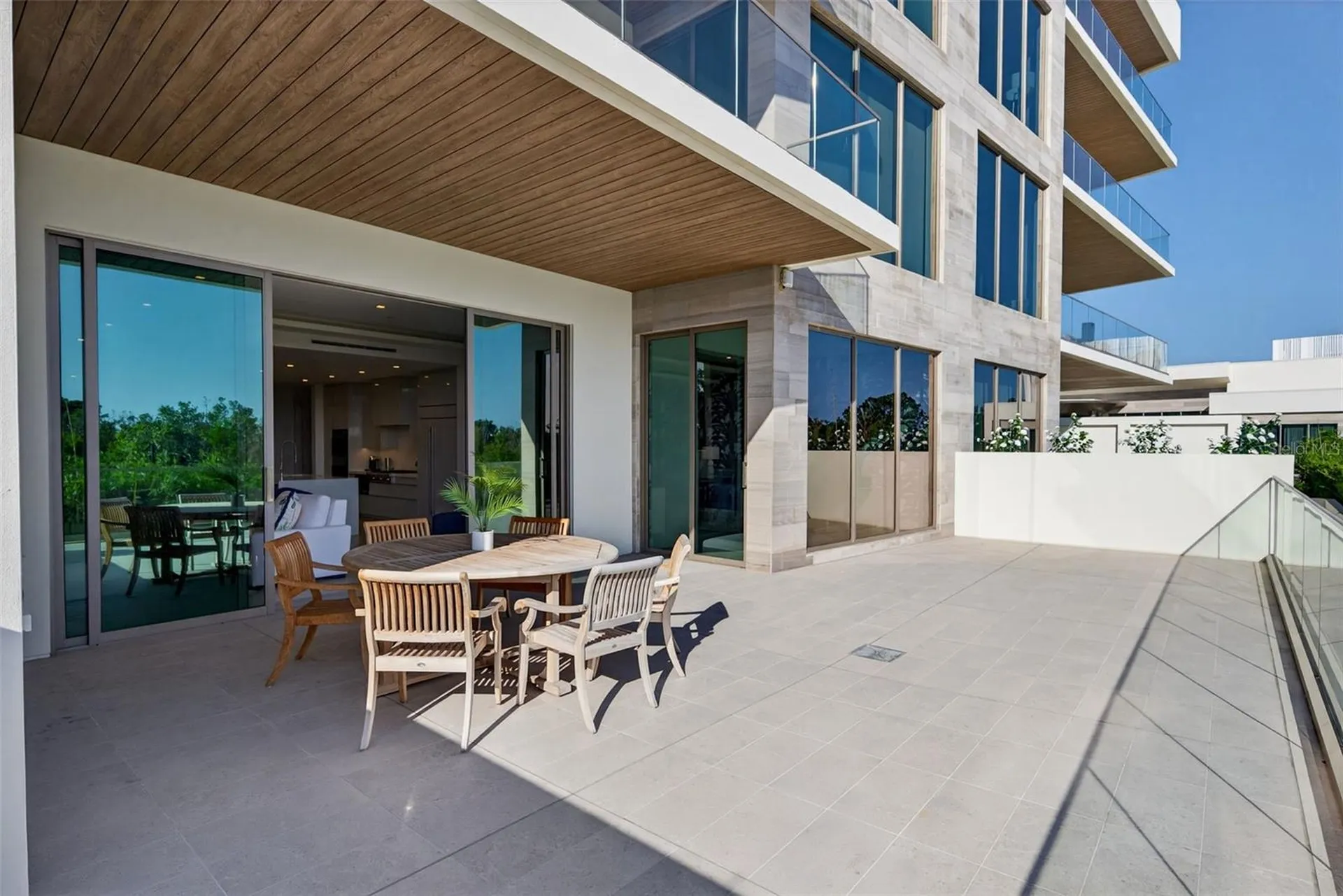 1591 Gulf Of Mexico Drive Longboat Key FL 34228