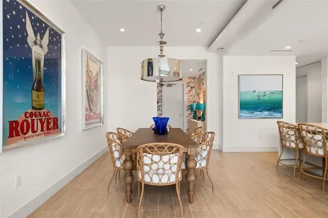 1591 Gulf Of Mexico Drive Longboat Key FL 34228