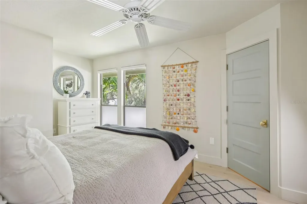 3390 Bayou Sound Longboat Key FL 34228