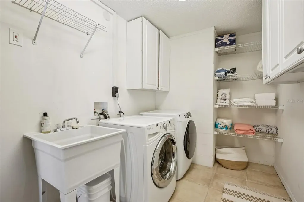 3390 Bayou Sound Longboat Key FL 34228