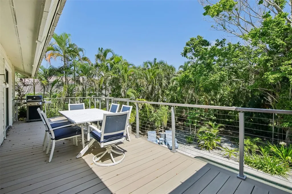3390 Bayou Sound Longboat Key FL 34228