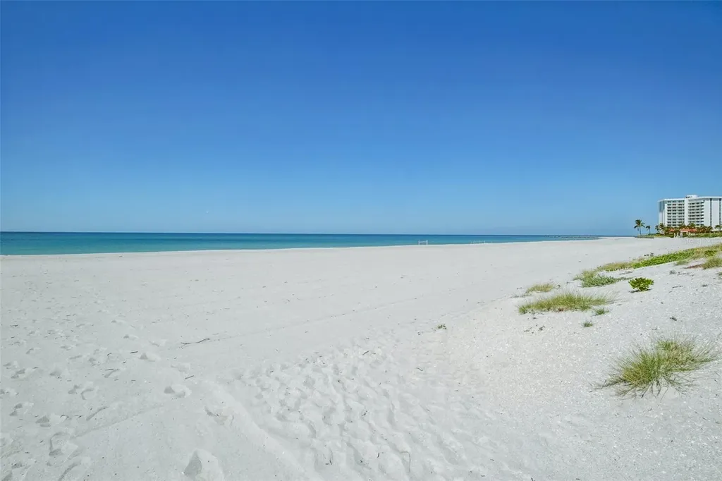 3390 Bayou Sound Longboat Key FL 34228