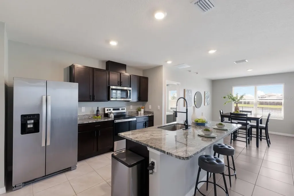 17616 Canopy Place Bradenton FL 34211