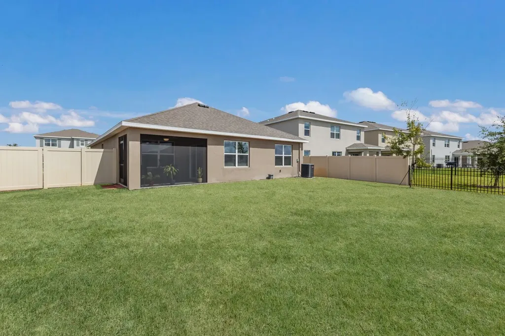 17616 Canopy Place Bradenton FL 34211