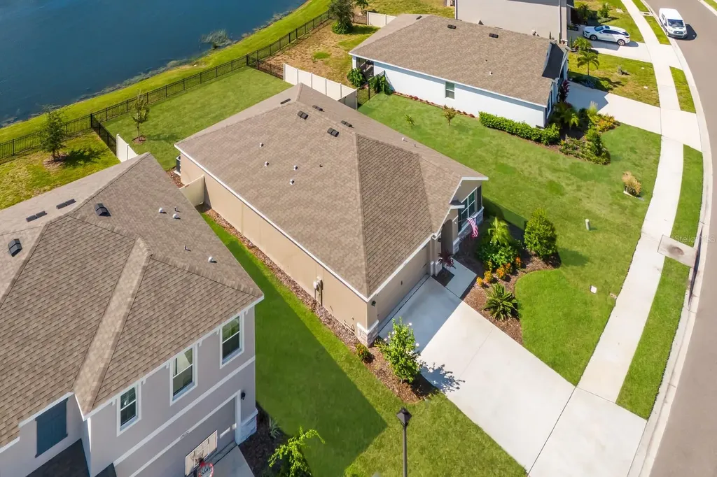 17616 Canopy Place Bradenton FL 34211