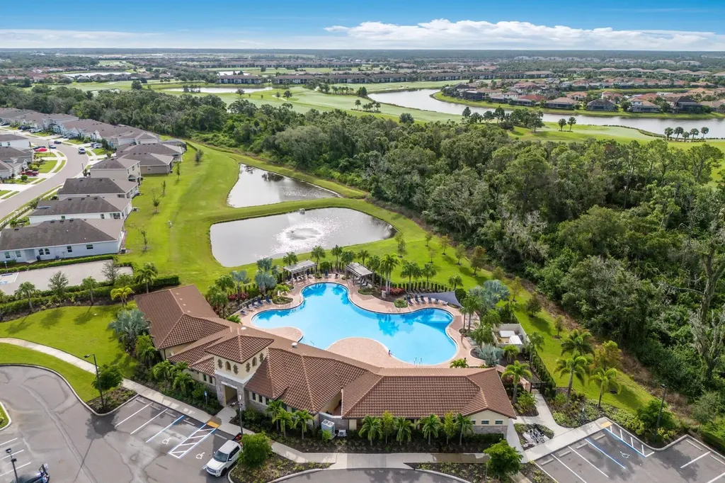 17616 Canopy Place Bradenton FL 34211