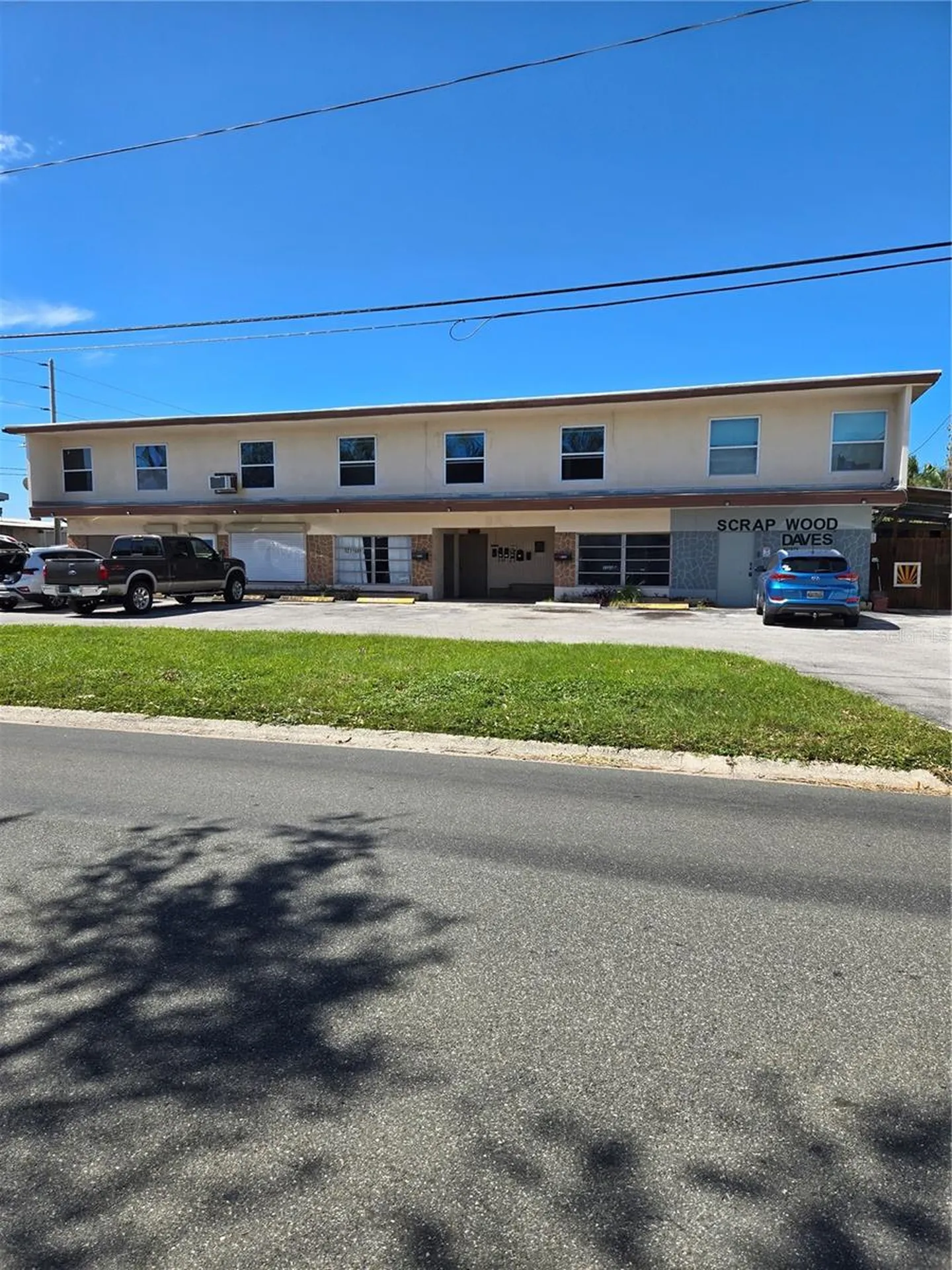 2400 25th Street N St Petersburg FL 33713
