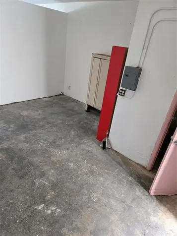 2400 25th Street N St Petersburg FL 33713