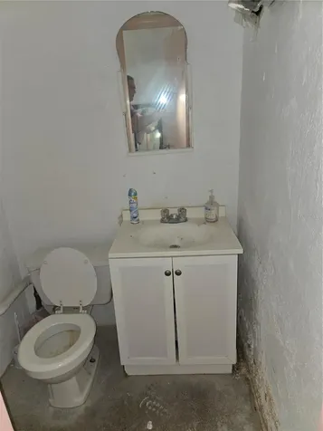 2400 25th Street N St Petersburg FL 33713