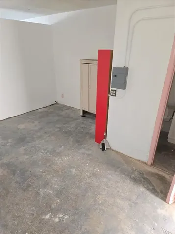 2400 25th Street N St Petersburg FL 33713