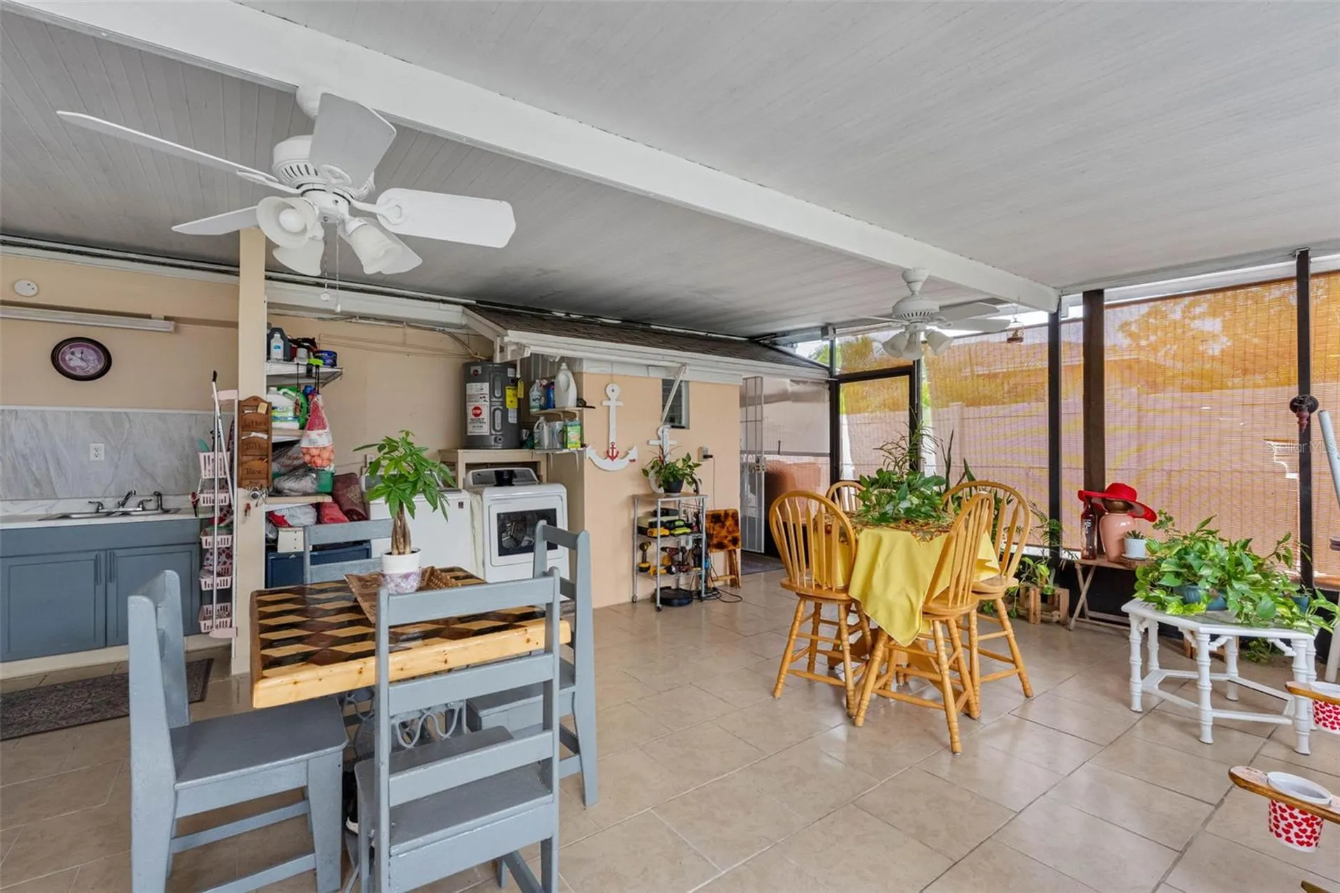 1715 W Saint John Street Tampa FL 33607