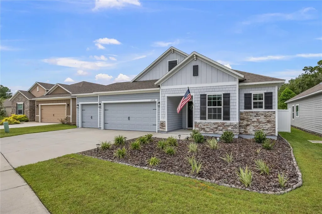13732 SW 137th Court Newberry FL 32669
