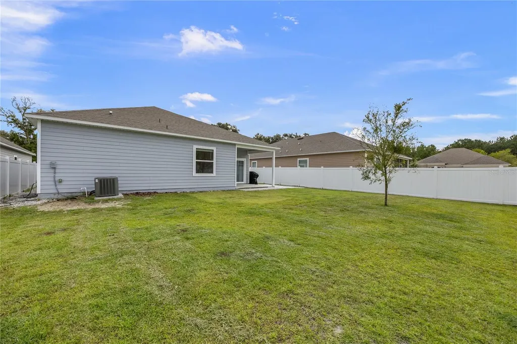 13732 SW 137th Court Newberry FL 32669