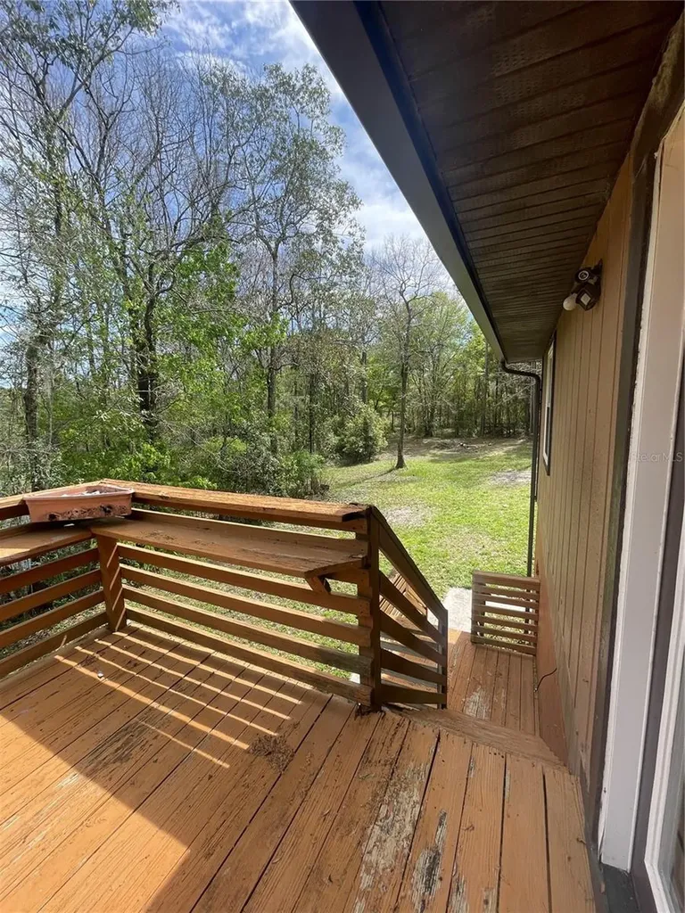 121 Sweet Gum Drive Melrose FL 32666