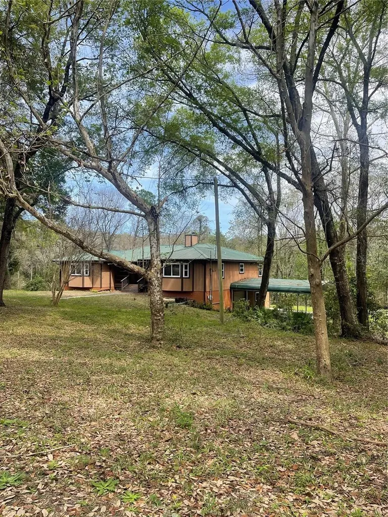 121 Sweet Gum Drive Melrose FL 32666