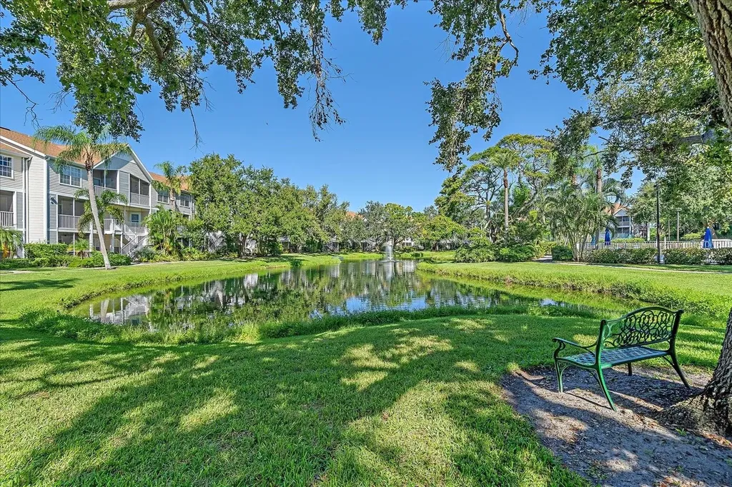 850 S Tamiami Trail Sarasota FL 34236