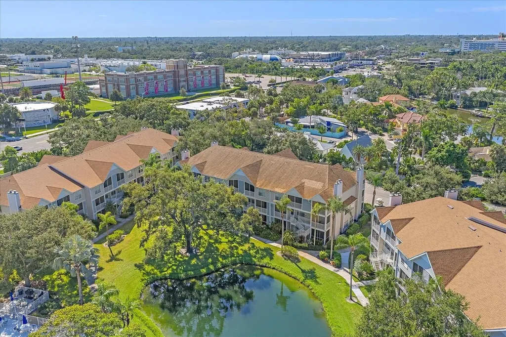 850 S Tamiami Trail Sarasota FL 34236