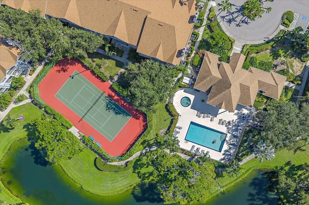 850 S Tamiami Trail Sarasota FL 34236