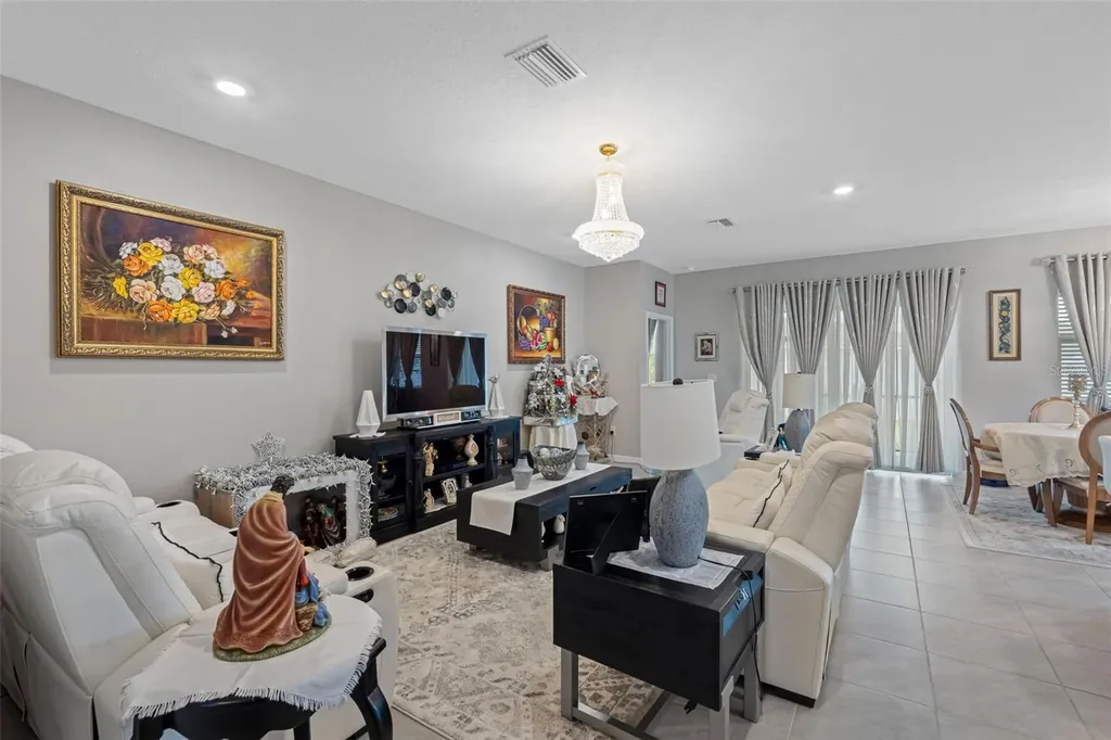 13207 Waterleaf Garden Circle Riverview FL 33579