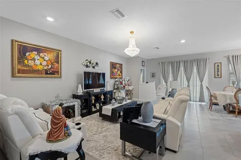 13207 Waterleaf Garden Circle Riverview FL 33579