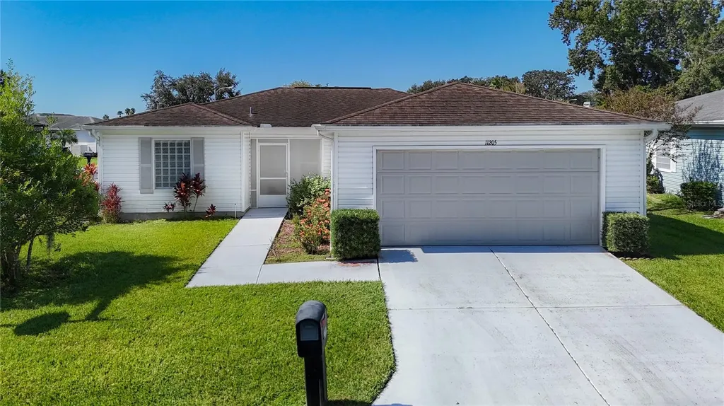 11205 Corey Pavin Lane San Antonio FL 33576