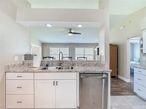 11205 Corey Pavin Lane San Antonio FL 33576