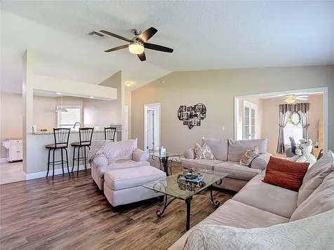 11205 Corey Pavin Lane San Antonio FL 33576