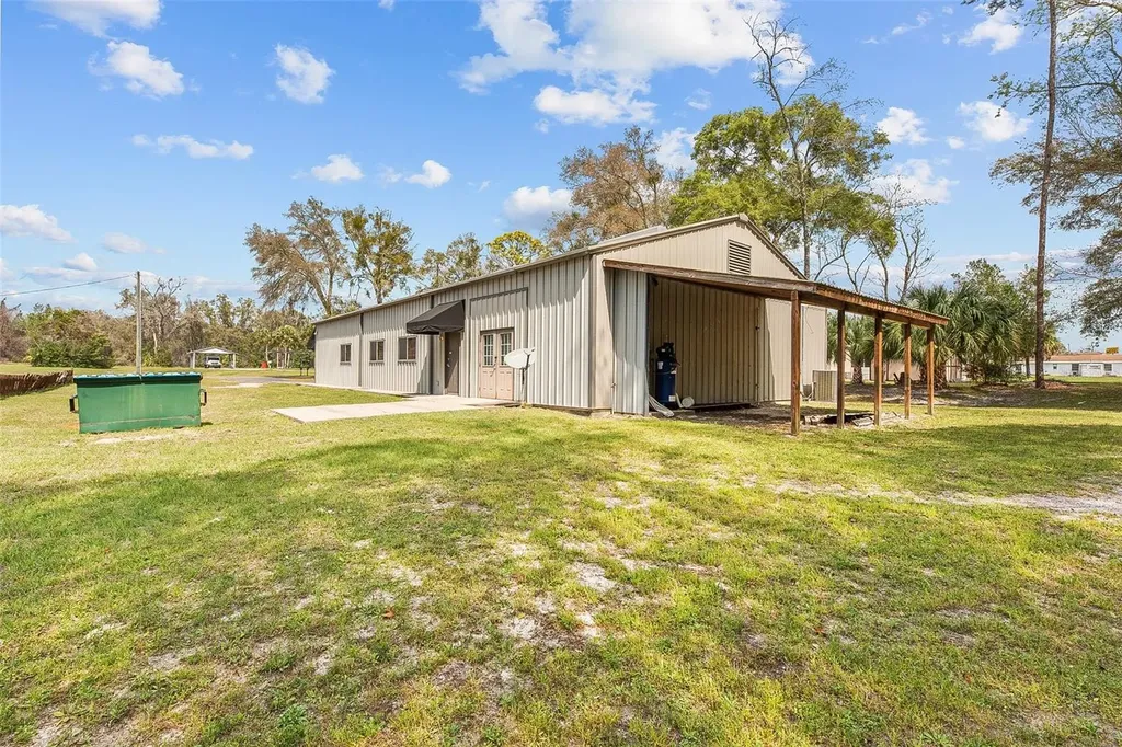 1411 NW 23rd Avenue Chiefland FL 32626