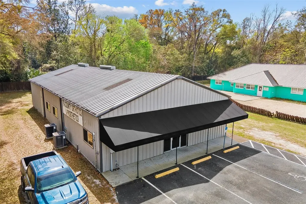 1411 NW 23rd Avenue Chiefland FL 32626