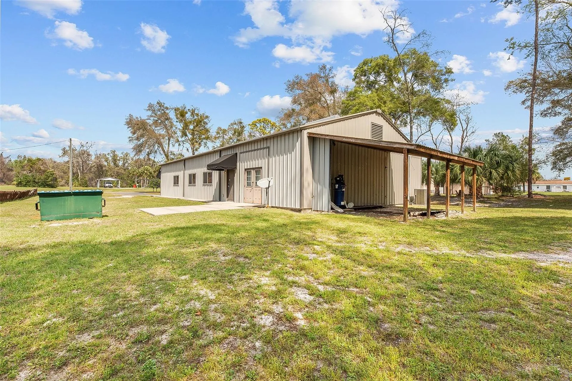 1411 NW 23rd Avenue Chiefland FL 32626