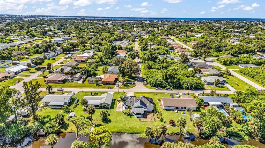 3295 Brooklyn Avenue Port Charlotte FL 33952