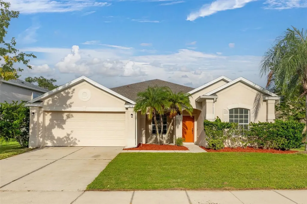 2172 The Oaks Boulevard Kissimmee FL 34746