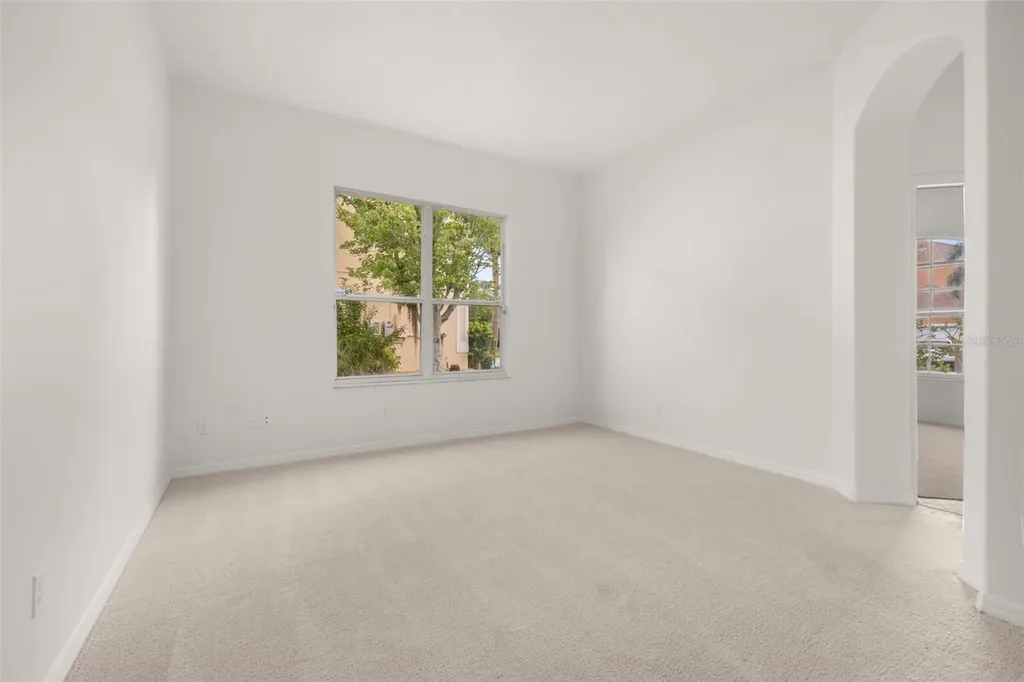 2172 The Oaks Boulevard Kissimmee FL 34746