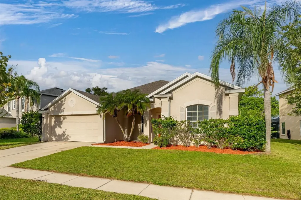 2172 The Oaks Boulevard Kissimmee FL 34746