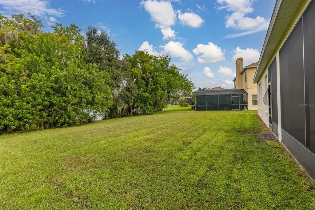 2172 The Oaks Boulevard Kissimmee FL 34746