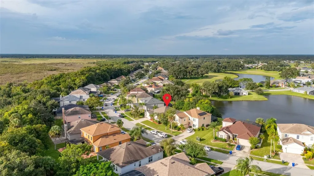 2172 The Oaks Boulevard Kissimmee FL 34746