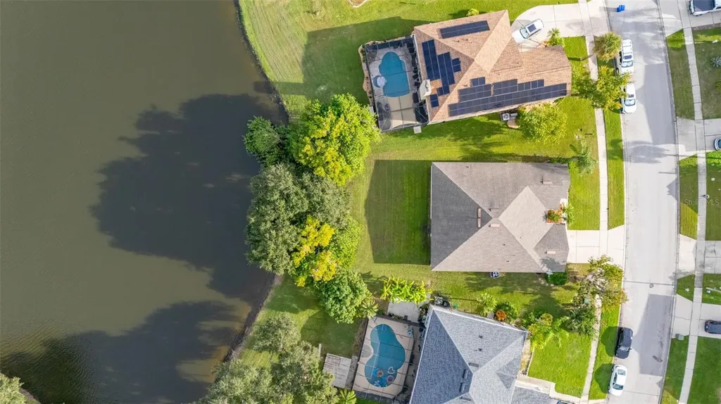 2172 The Oaks Boulevard Kissimmee FL 34746