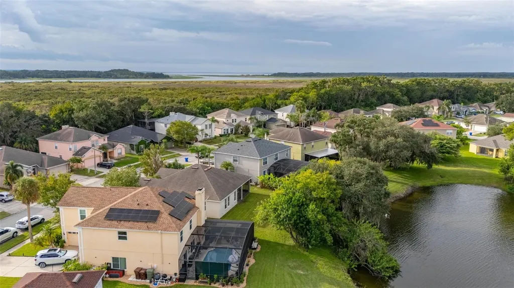 2172 The Oaks Boulevard Kissimmee FL 34746