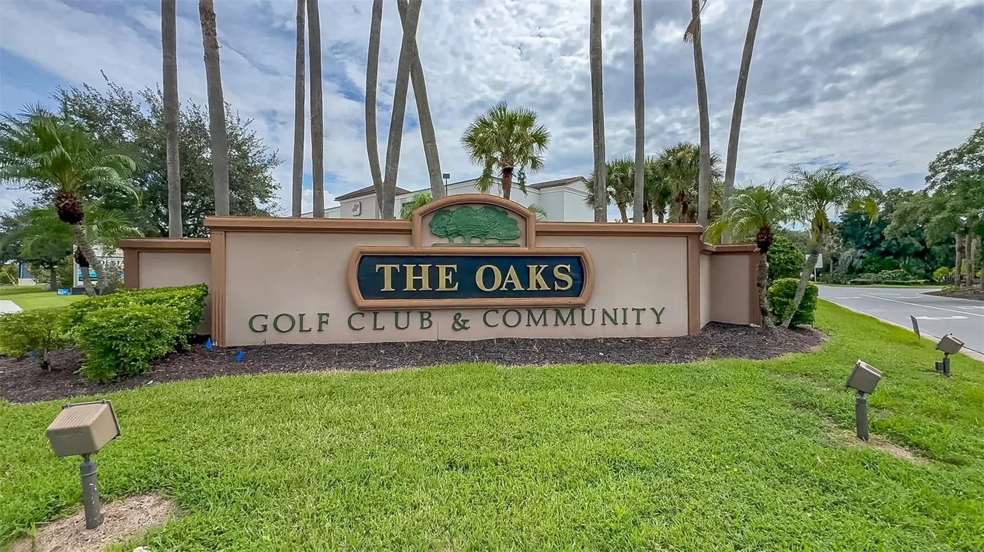2172 The Oaks Boulevard Kissimmee FL 34746
