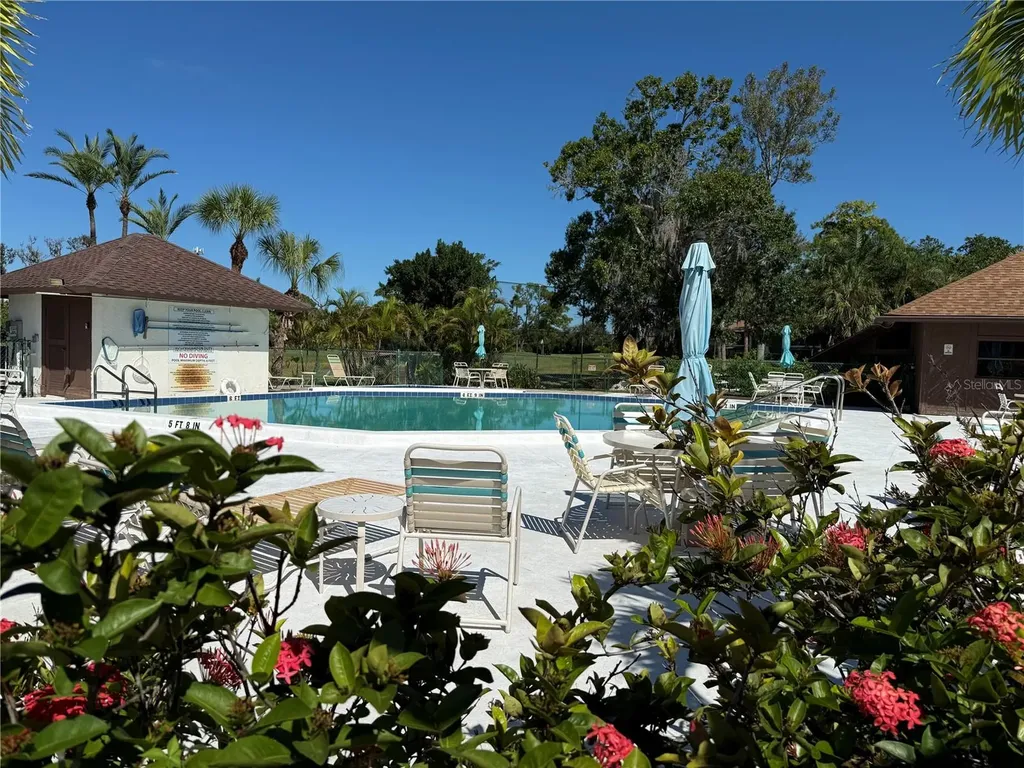 6000 Oak Creek Lane Bradenton FL 34210