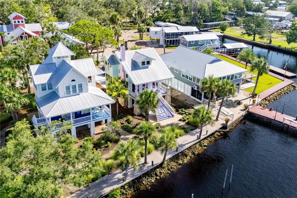 1410 SE Magnolia Drive Steinhatchee FL 32359