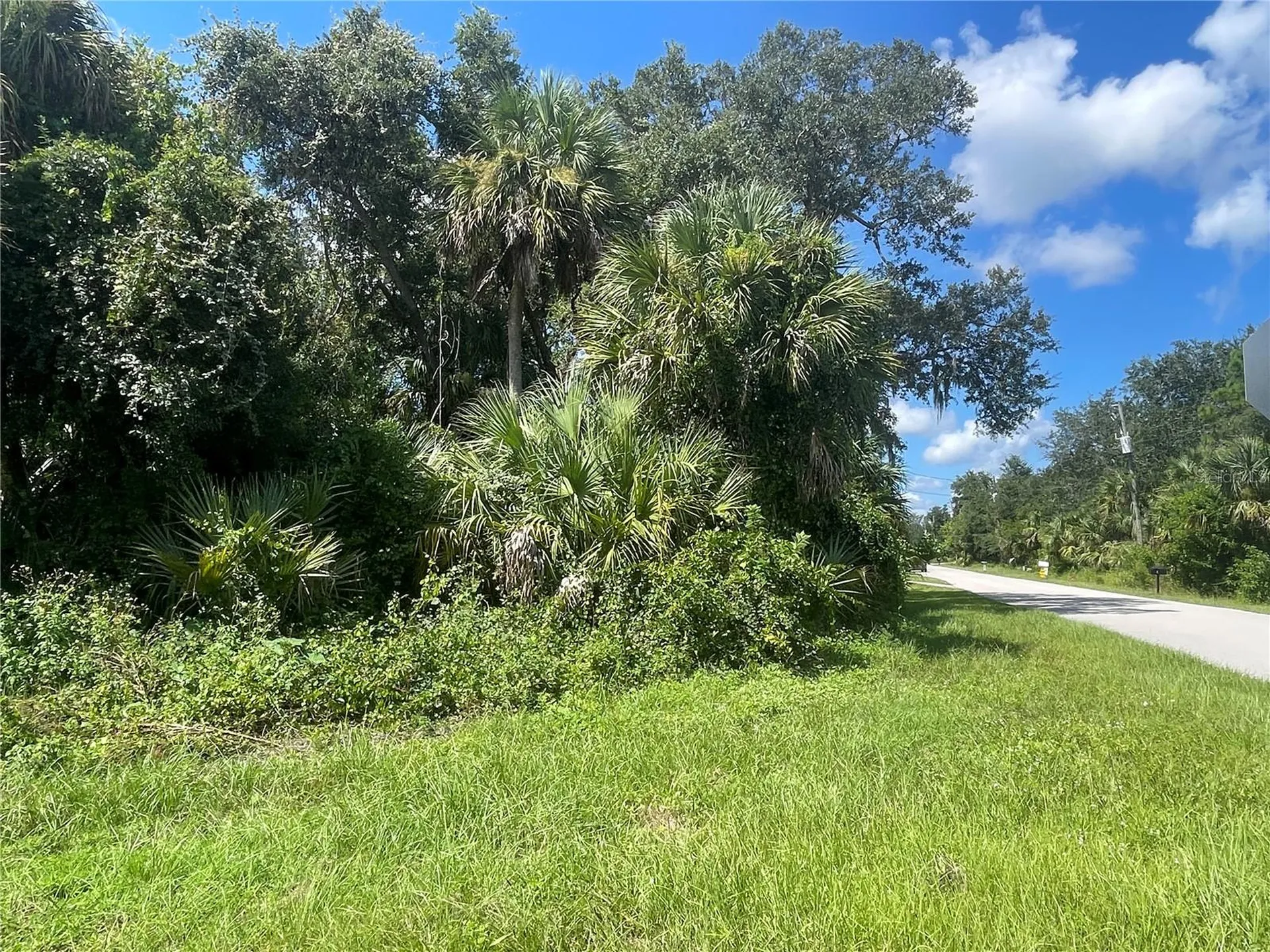 Snyder (lot 6 Block 1019) Street North Port FL 34288