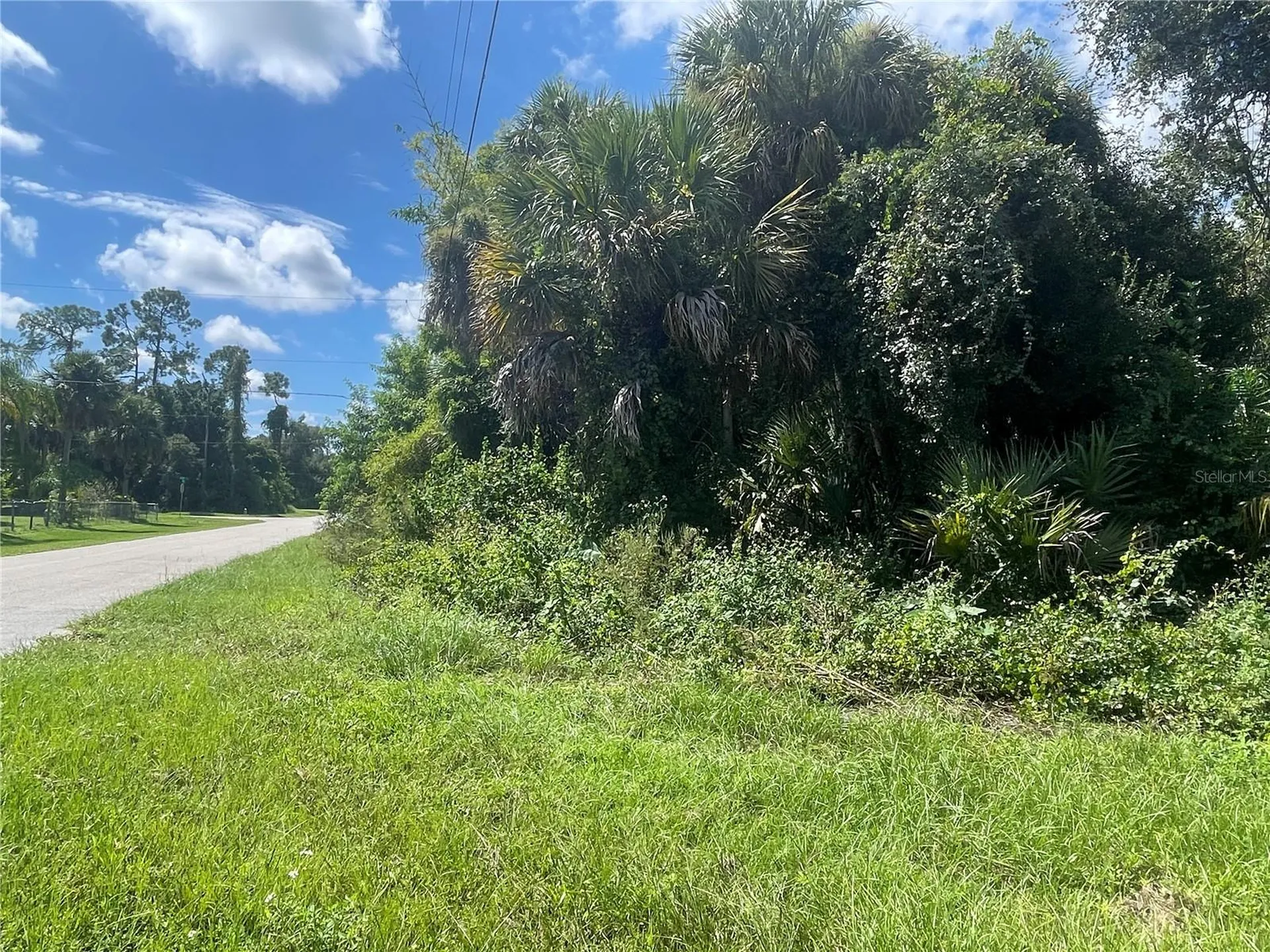 Snyder (lot 6 Block 1019) Street North Port FL 34288