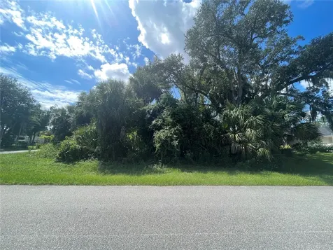 Snyder (lot 6 Block 1019) Street North Port FL 34288
