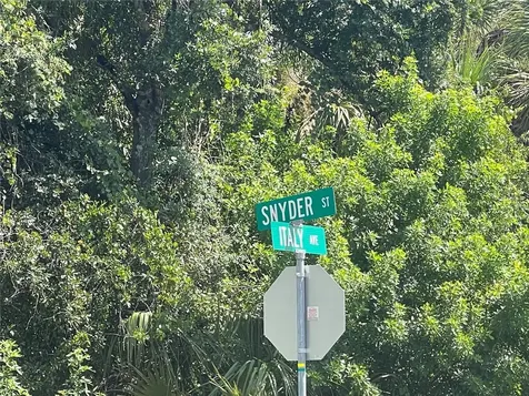 Snyder (lot 6 Block 1019) Street North Port FL 34288